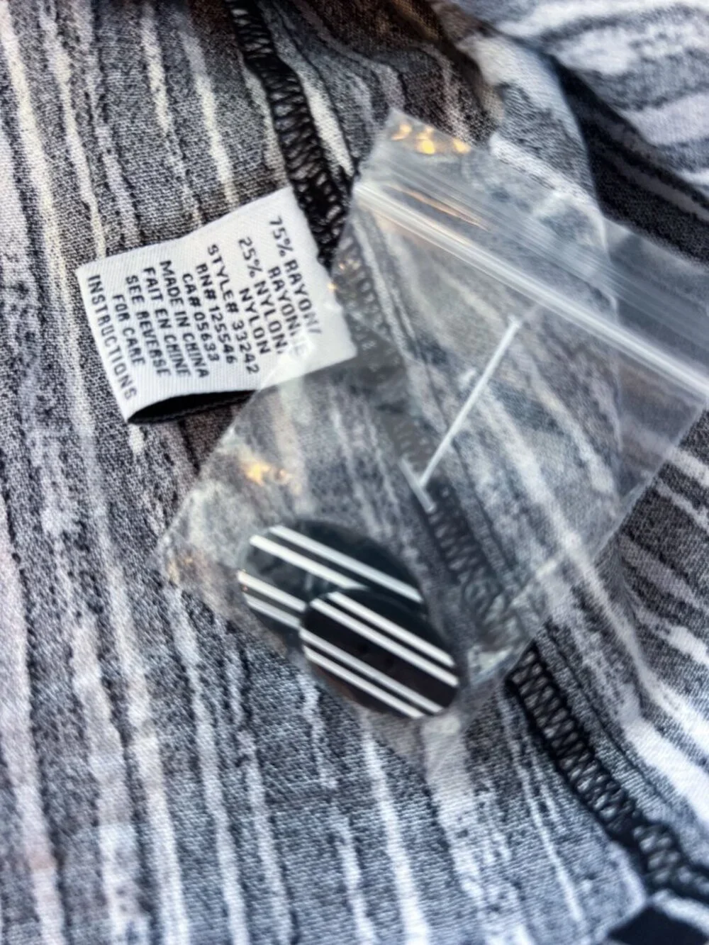 HABITAT express travel stipe pleat back chelsea jacket black white dots Medium